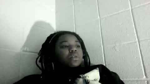 Snapshot of mamijay03 chatting on December 18, 2:50 am Mami Jay online show from December 18, 2:50 am