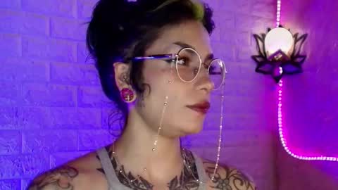   online show from September 10, 5:29 am