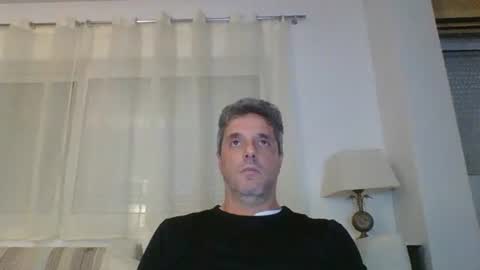 man211172 online show from November 16, 3:17 pm