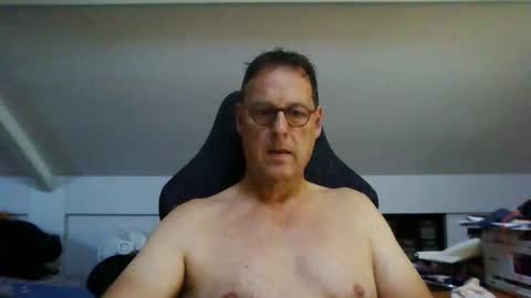 man2havefun online show from October 1, 12:55 pm