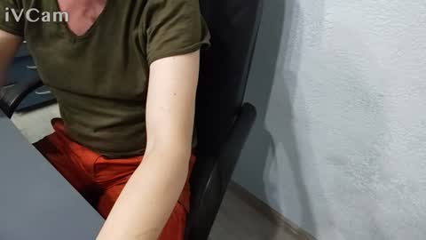 Al online show from June 12, 3:33 pm