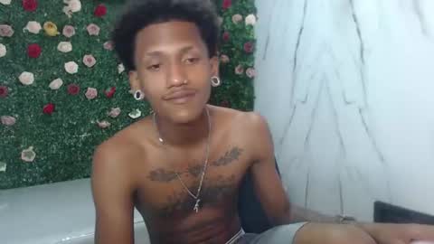 man_sant11 online show from June 12, 3:55 pm