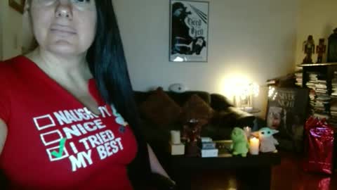 mandaloriangirlsfight online show from December 4, 6:27 pm