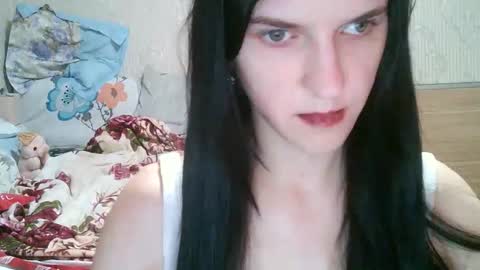 Snapshot of mandari_lukc chatting on April 2, 3:31 pm Mandari lukc online show from April 2, 3:31 pm