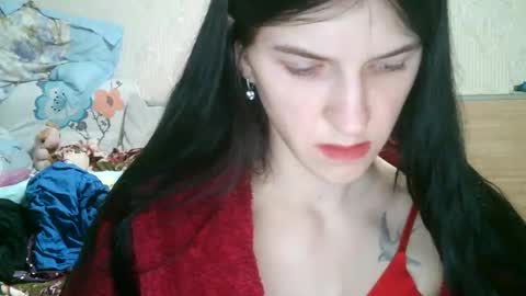 Snapshot of mandari_lukc chatting on April 9, 7:19 pm Mandari lukc online show from April 9, 7:19 pm