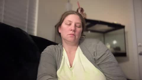 Mandy online show from December 8, 7:05 am