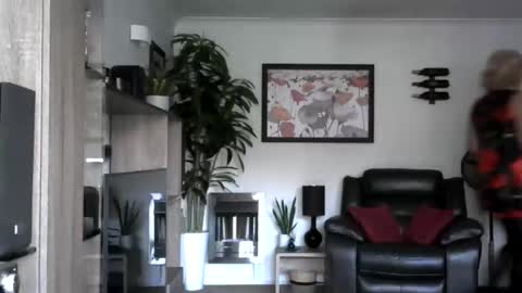 Mandy EyeCandy online show from November 25, 3:12 pm