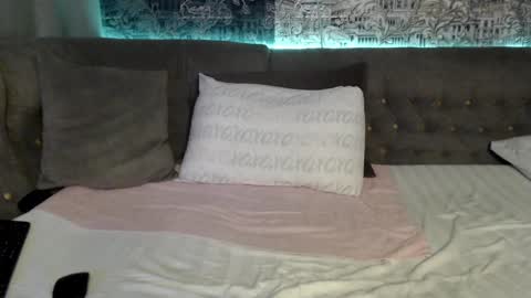 Snapshot of mandy_foxxx chatting on December 25, 2:13 pm Mandy online show from December 25, 2:13 pm