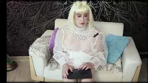 Snapshot of mandyline chatting on July 28, 4:39 pm mandyline online show from July 28, 4:39 pm