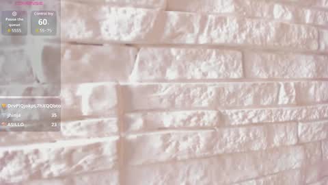 Snapshot of mandyminx66 chatting on December 15, 11:31 pm Mandy Val online show from December 15, 11:31 pm