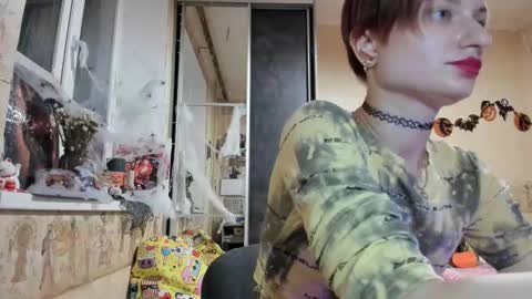 Mandy online show from October 15, 3:01 pm