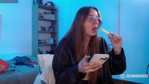 Danny online show from October 10, 2:10 am