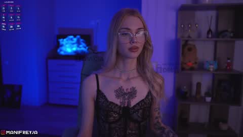 Amelie online show from December 20, 8:23 pm