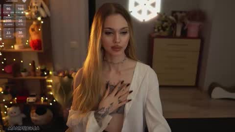 Amelie online show from September 26, 1:09 am