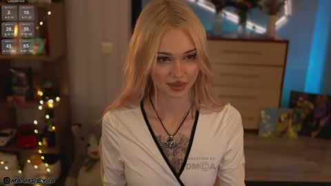 Amelie online show from April 3, 9:51 am