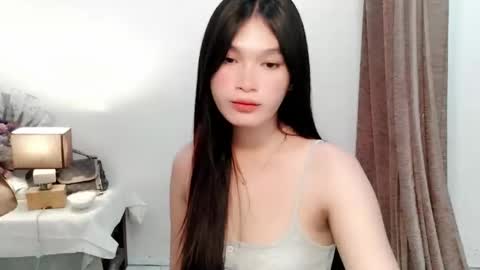 maniniyot69 online show from October 28, 5:37 pm