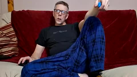 Snapshot of manlymanson chatting on March 23, 5:39 pm Dickinabox online show from March 23, 5:39 pm