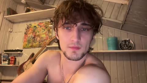 manolein online show from December 15, 11:31 pm