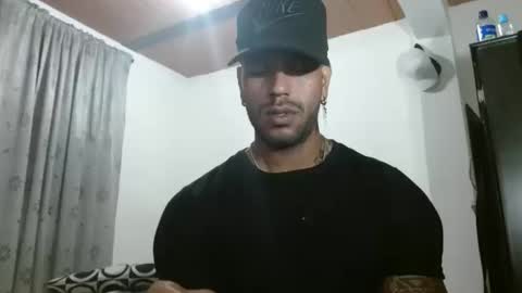 Manolo online show from October 16, 11:39 pm