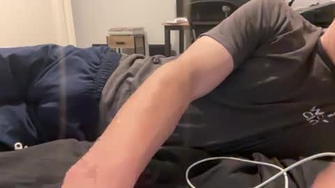 Snapshot of mansmi98 chatting on January 3, 11:25 am mansmi98 online show from January 3, 11:25 am