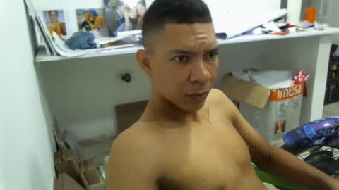 Snapshot of manu489 chatting on June 15, 2:30 pm tibisay online show from June 15, 2:30 pm
