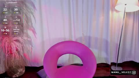 Snapshot of manu_nyx chatting on March 24, 7:57 am manu velezz Help me to get to 100 thumbs ups Tip 25tks Rate me online show from March 24, 7:57 am