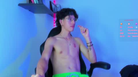 Manuel online show from January 17, 11:40 pm