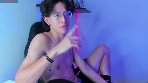 Manuel online show from January 24, 1:45 am