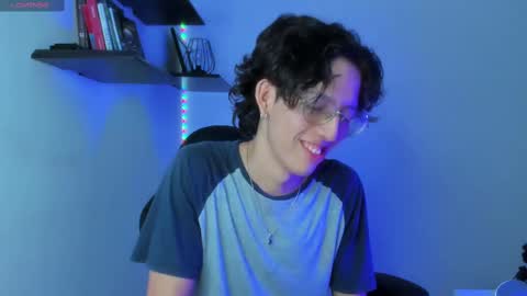 Manuel online show from February 14, 7:54 pm