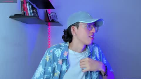 Manuel online show from February 16, 6:43 pm