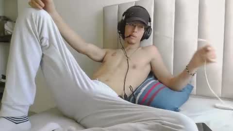 Manuel online show from July 29, 5:11 pm