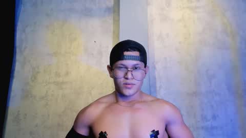 Manuel online show from October 10, 1:15 am