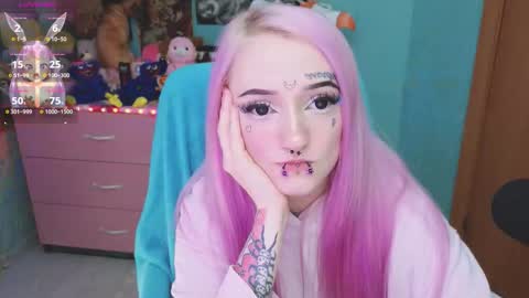 Snapshot of manuela_unicorn chatting on September 24, 9:18 pm Manuela online show from September 24, 9:18 pm