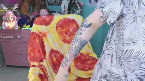 Snapshot of manuela_unicorn chatting on October 3, 8:39 pm Manuela online show from October 3, 8:39 pm