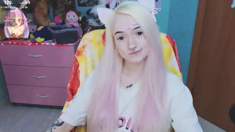 Snapshot of manuela_unicorn chatting on October 19, 2:45 am Manuela online show from October 19, 2:45 am