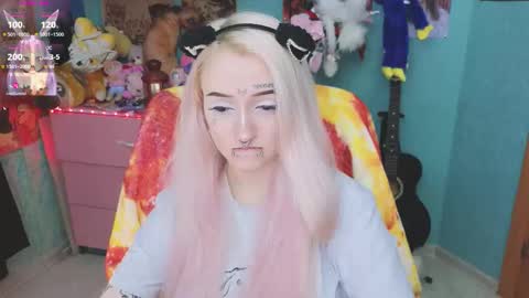 Snapshot of manuela_unicorn chatting on November 6, 8:21 pm Manuela online show from November 6, 8:21 pm