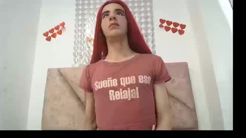manuela_ver2025 online show from September 19, 5:02 pm