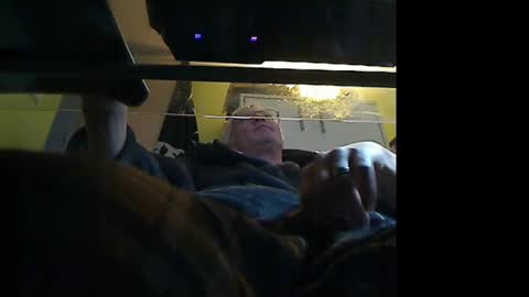 Manu online show from February 7, 9:02 am