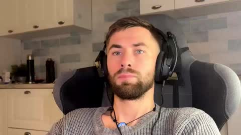 Manussa and Edward online show from November 13, 3:49 am