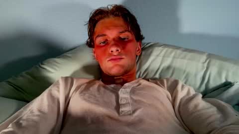 Snapshot of manxoliday chatting on November 23, 7:13 pm manxoliday online show from November 23, 7:13 pm