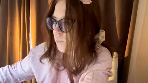 manymonrow online show from March 20, 7:13 am