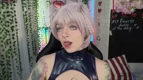 Sasha online show from July 17, 8:10 am