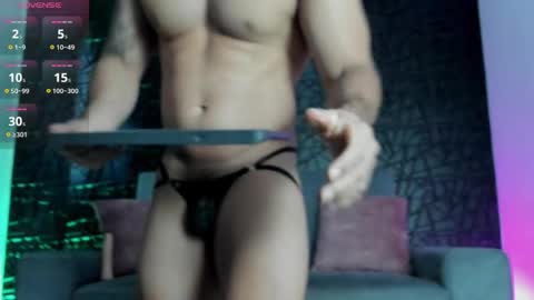 Snapshot of maofenix chatting on April 9, 12:43 pm MAOFENIX online show from April 9, 12:43 pm