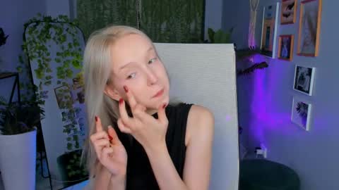 Snapshot of maoqibeverly chatting on March 27, 5:46 am Maoqi online show from March 27, 5:46 am