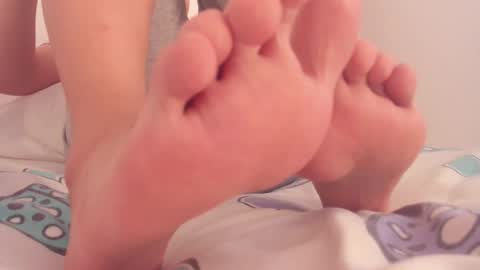 Snapshot of mapu_01 chatting on March 17, 3:26 pm Maria IG M APS01 online show from March 17, 3:26 pm