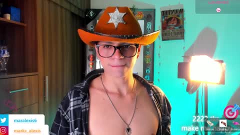 Snapshot of mar_alexis chatting on April 9, 12:43 am mar_alexis online show from April 9, 12:43 am