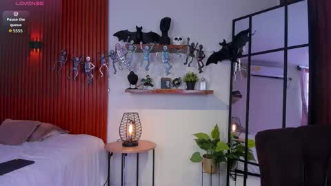 Mar online show from October 7, 8:39 pm