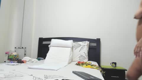 Mara online show from October 17, 2:19 pm