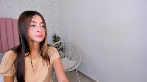 Snapshot of mara_galle chatting on April 25, 12:52 pm Mara online show from April 25, 12:52 pm