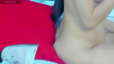 Snapshot of mara_lore chatting on May 12, 8:17 pm Mara online show from May 12, 8:17 pm